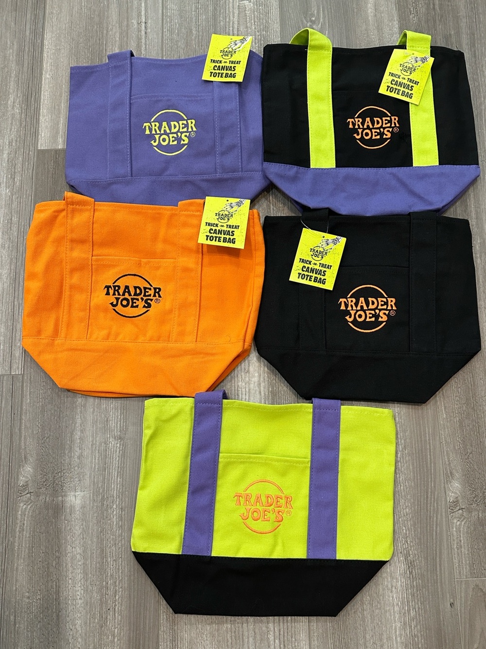 NWT Trader Joe's Set of 5 Limited Edition Trick-or-Treat Mini Canvas Totes